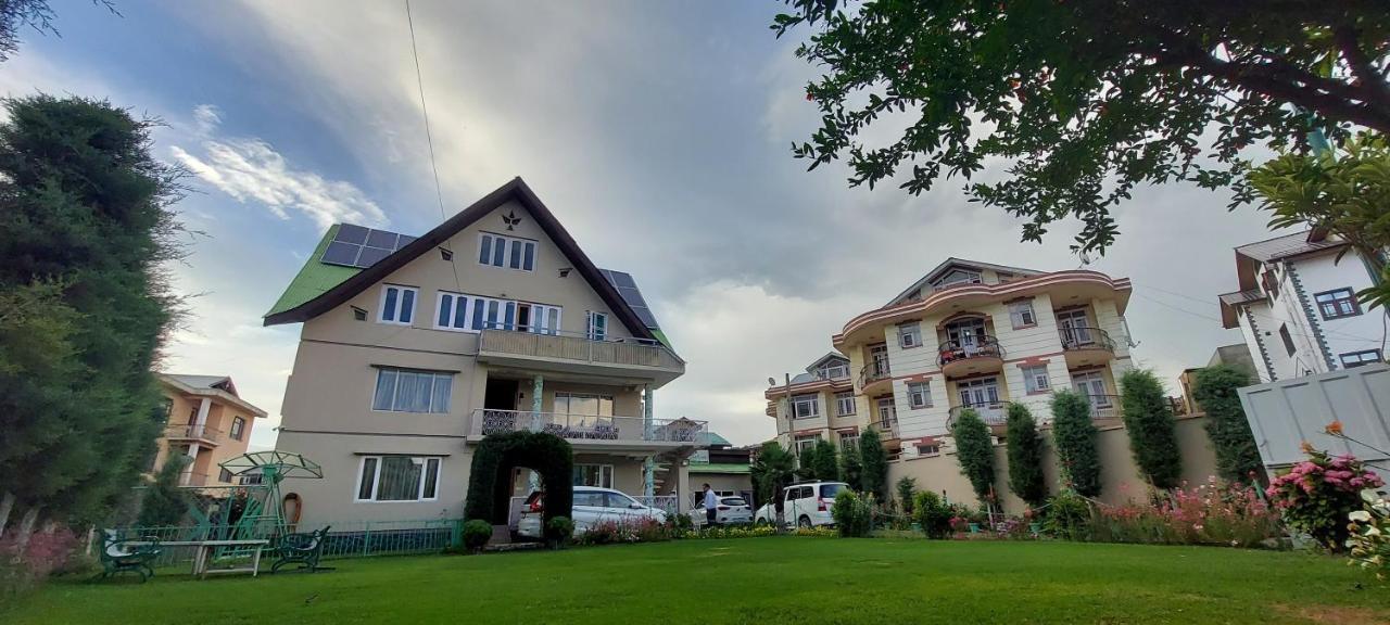 Ikraam Inn Bed & Breakfast Srinagar  Exterior photo